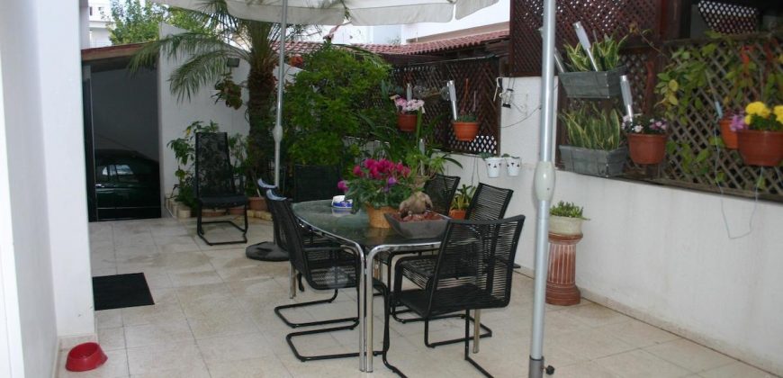 4 Bedroom Detached house for sale in Strovolos, Nicosia